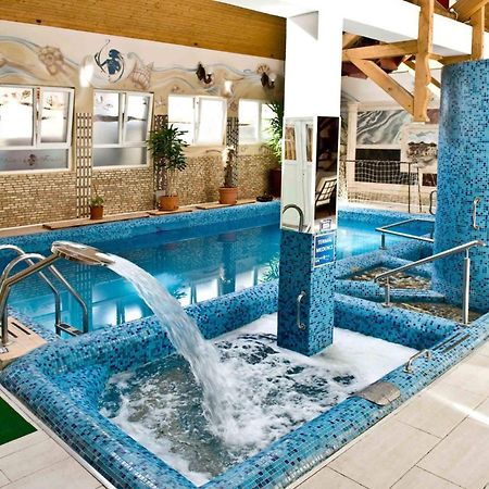 Castle Wellness Resort Sosto Ньиредьхаза Экстерьер фото