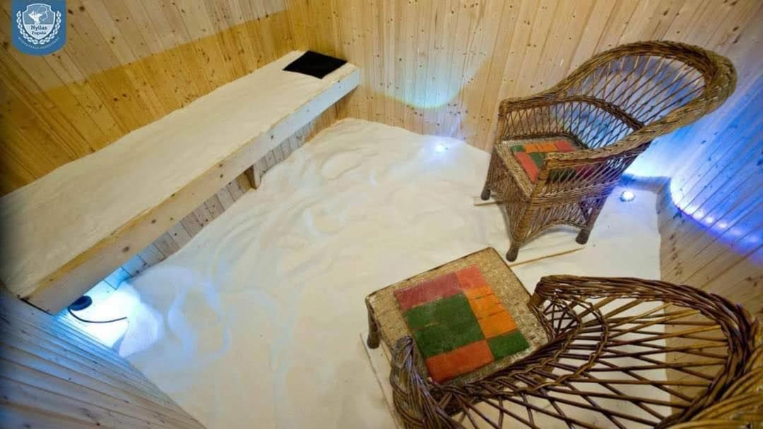 Castle Wellness Resort Sosto Ньиредьхаза Экстерьер фото