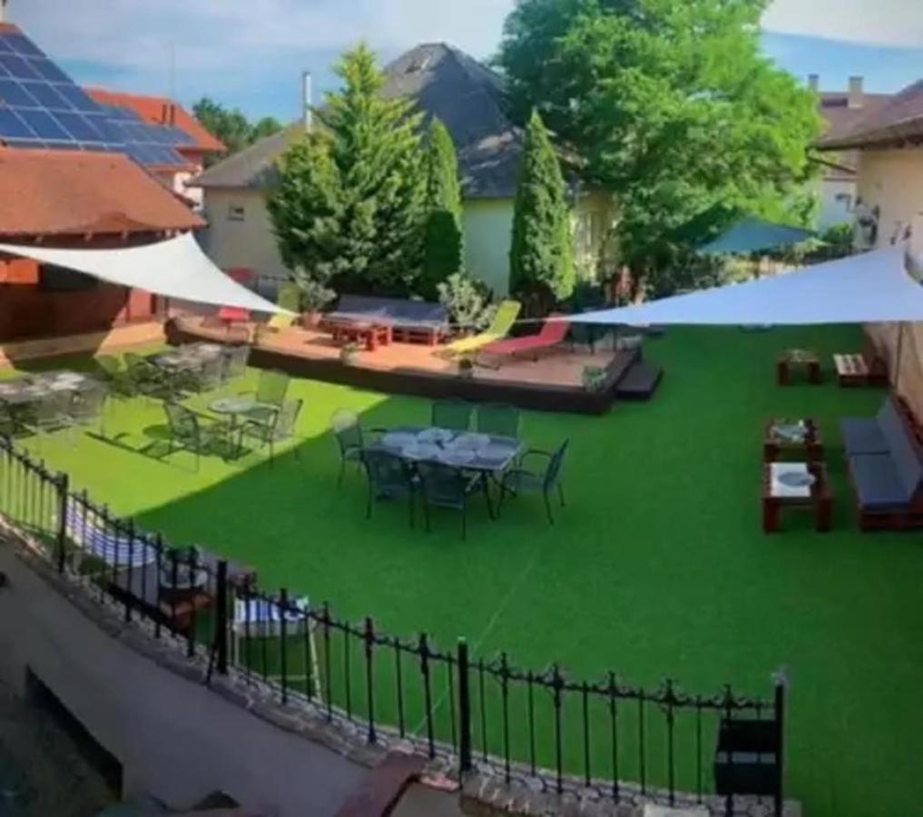Castle Wellness Resort Sosto Ньиредьхаза Экстерьер фото
