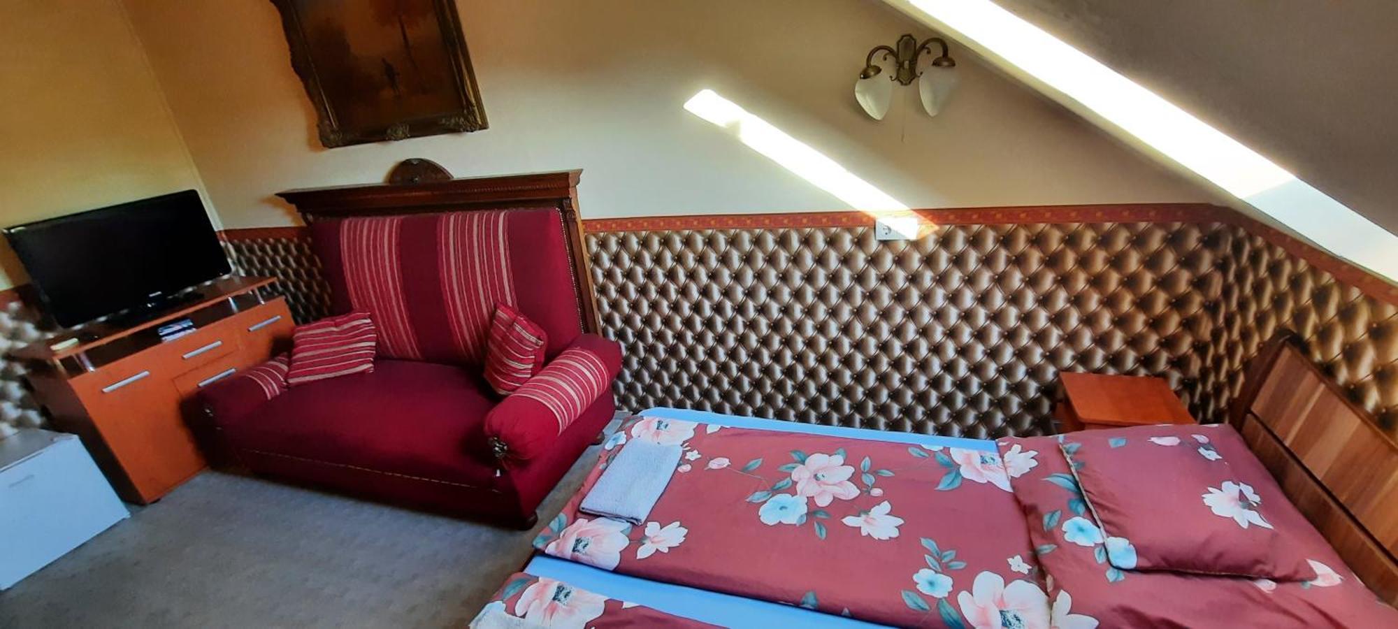 Castle Wellness Resort Sosto Ньиредьхаза Экстерьер фото