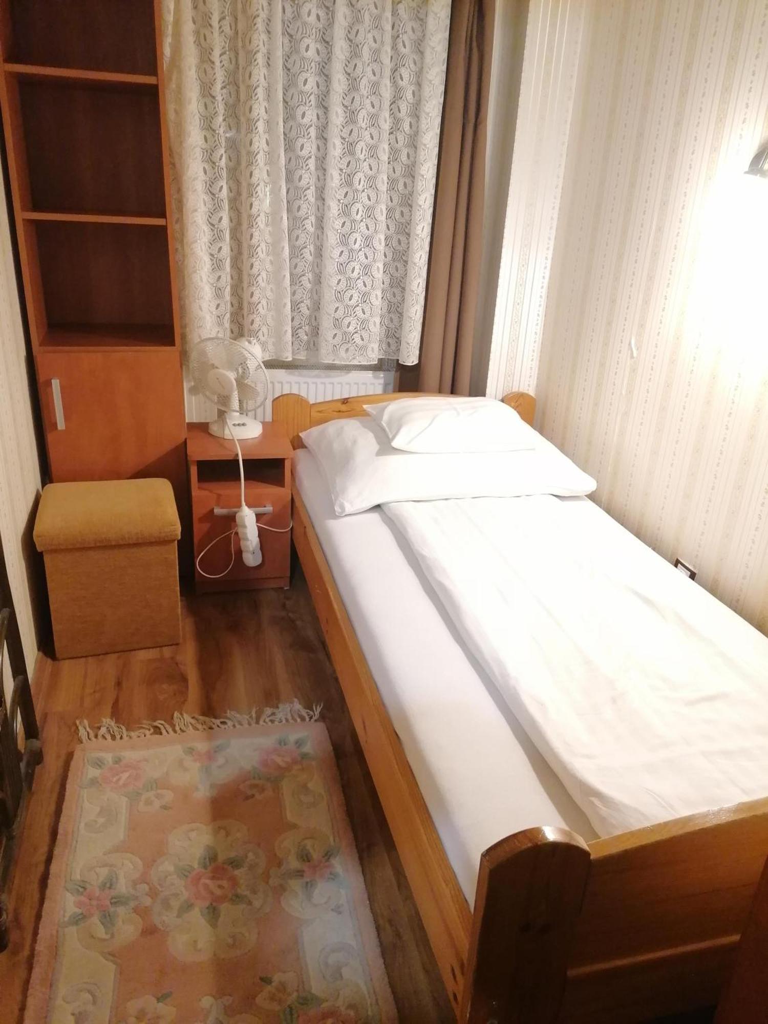 Castle Wellness Resort Sosto Ньиредьхаза Экстерьер фото